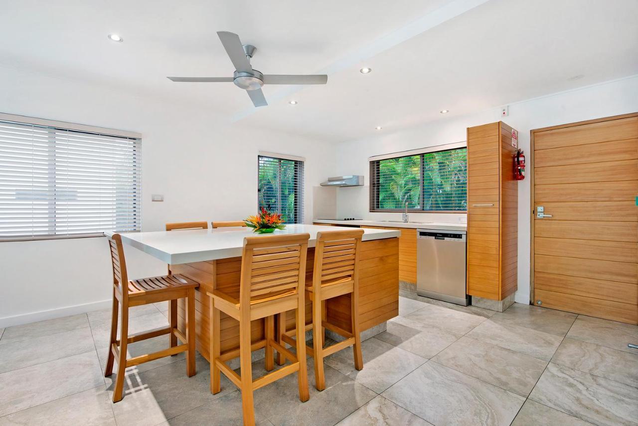 Ultiqa Fiji Palms Beach Resort Pacific Harbour Bagian luar foto